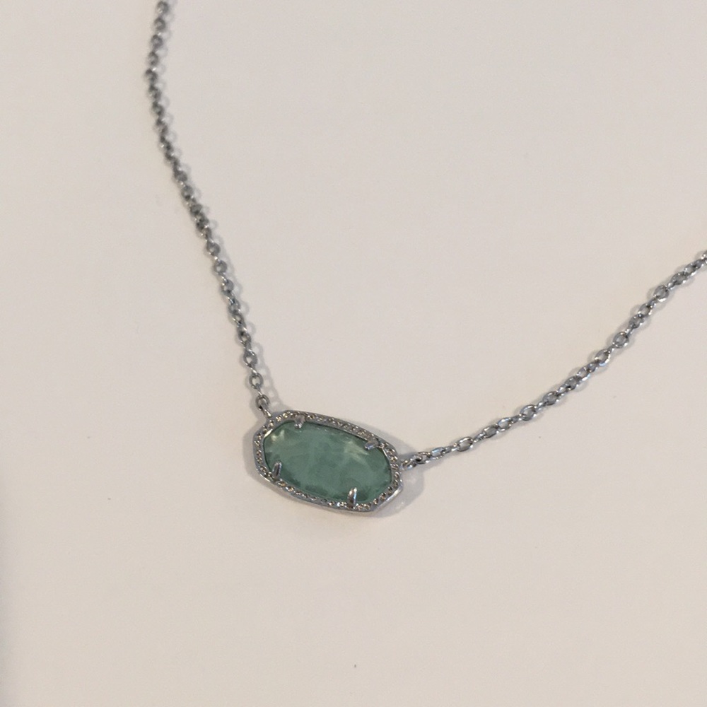 Kendra Scott Elisa Necklace